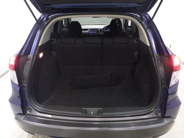 HONDA VEZEL 2014