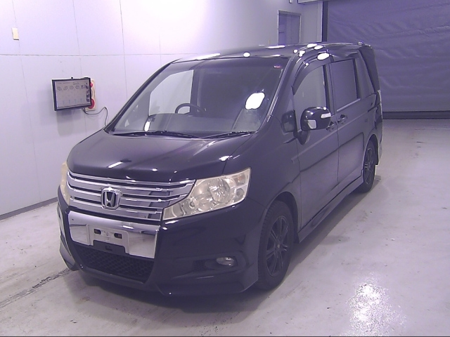 HONDA STEP WAGON 2010