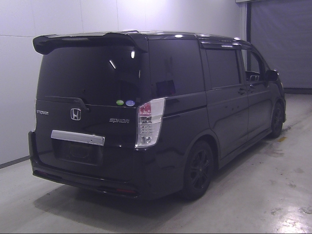 HONDA STEP WAGON 2010