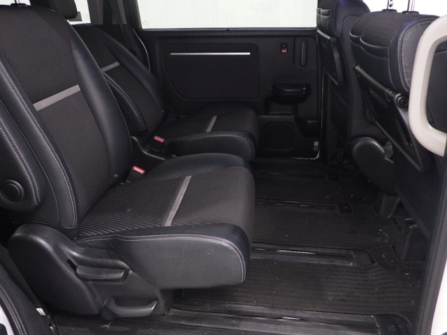 HONDA STEP WAGON 2017