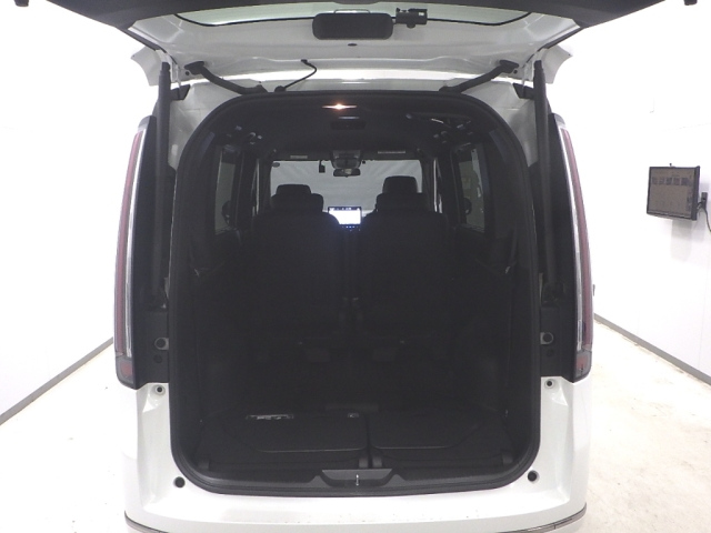 HONDA STEP WAGON 2022