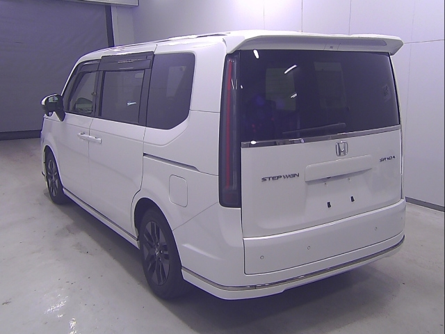 HONDA STEP WAGON 2022