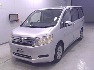 HONDA STEP WAGON 2011