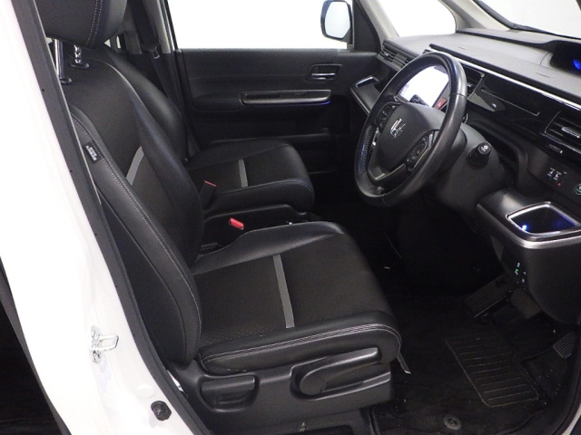 HONDA STEP WAGON 2020