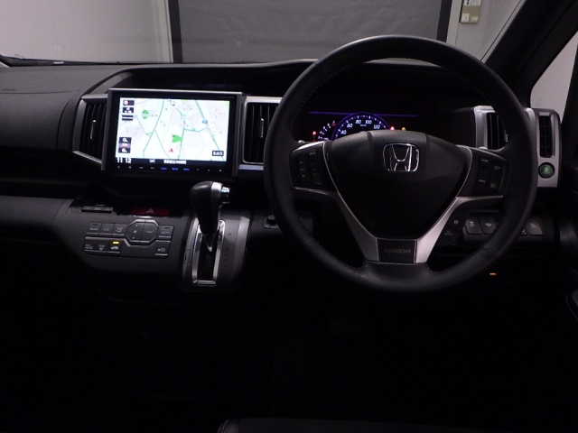 HONDA STEP WAGON 2014