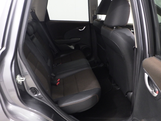 HONDA FIT SHUTTLE 2012