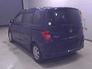 HONDA FREED 2009