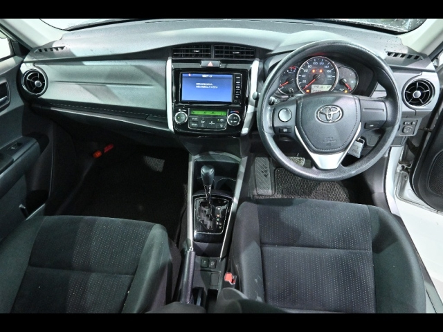 TOYOTA COROLLA FIELDER 2016