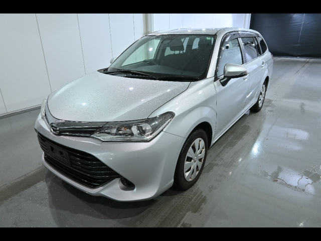 TOYOTA COROLLA FIELDER 2016