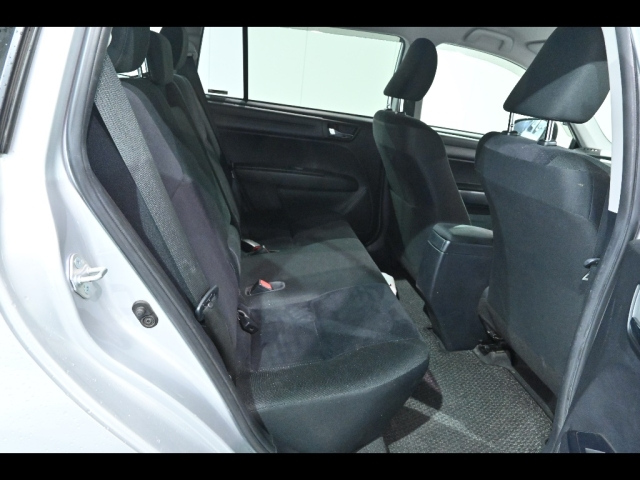 TOYOTA COROLLA FIELDER 2016