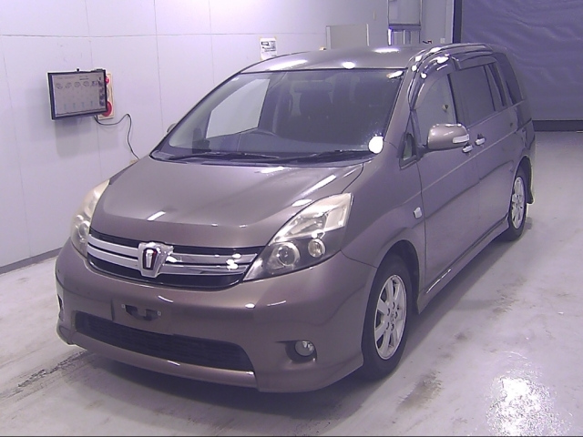 TOYOTA ISIS 2012
