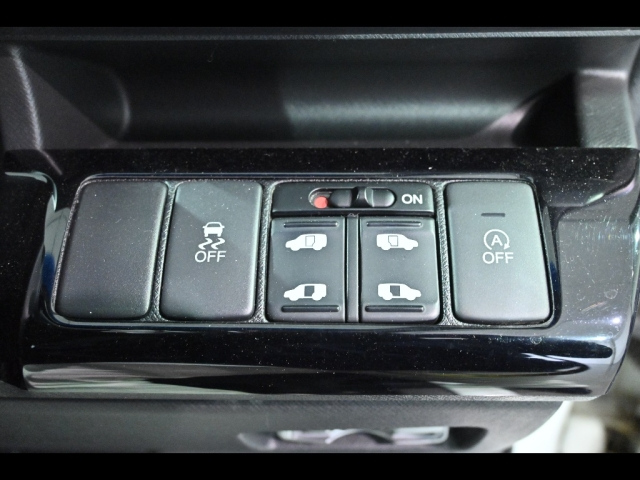 HONDA STEP WAGON 2013