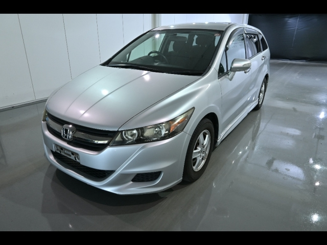 HONDA STREAM 2010