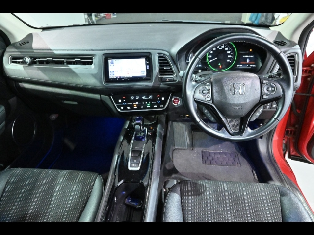 HONDA VEZEL 2016
