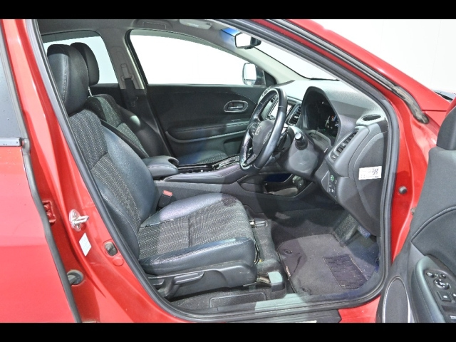 HONDA VEZEL 2016