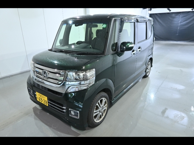 HONDA N BOX 2017