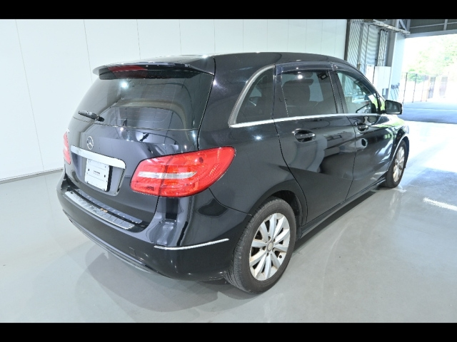 MERCEDES BENZ B CLASS 2012