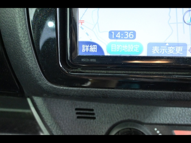TOYOTA VITZ 2018