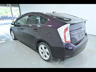 TOYOTA PRIUS 2012