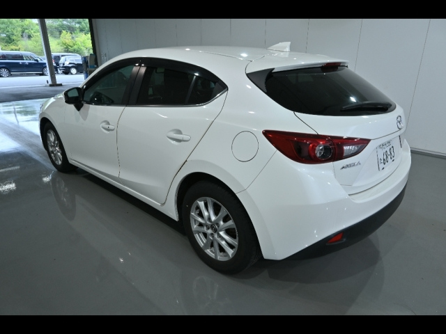 MAZDA AXELA 2015