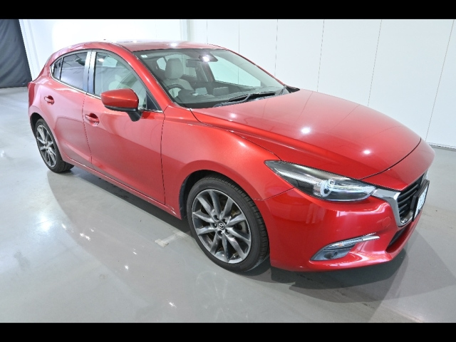 MAZDA AXELA 2017