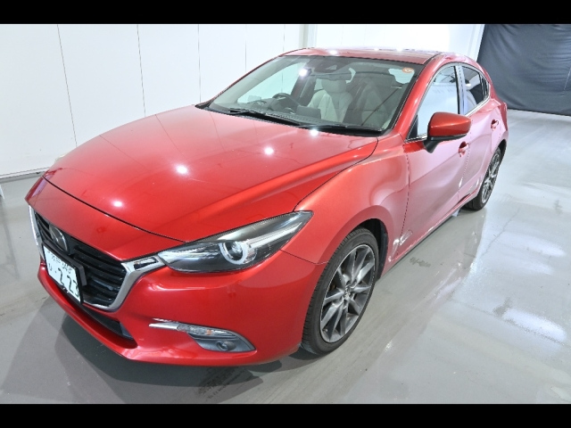 MAZDA AXELA 2017