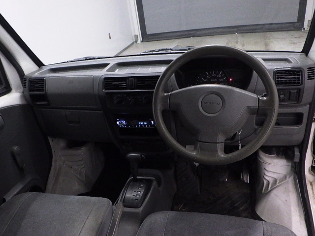 NISSAN CLIPPER VAN 2016