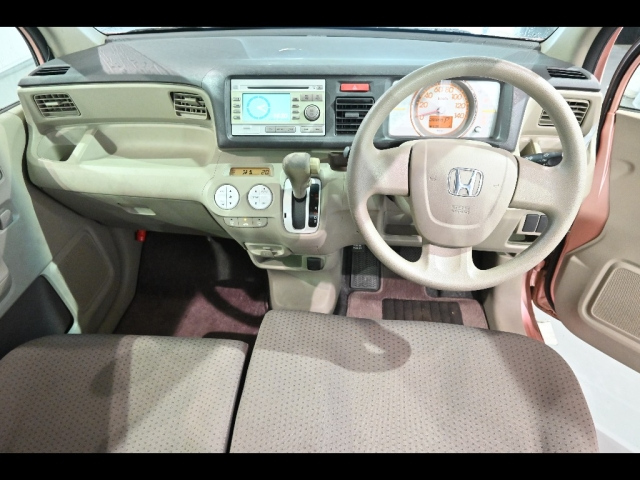 HONDA LIFE 2010