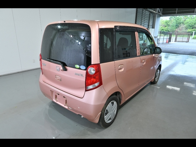HONDA LIFE 2010