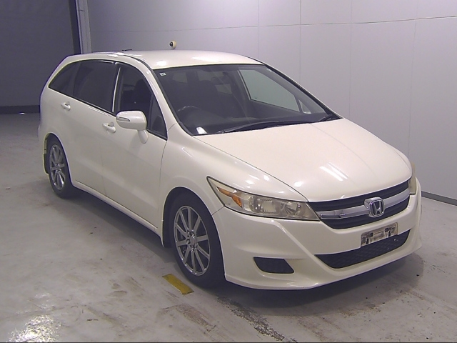 HONDA STREAM 2009