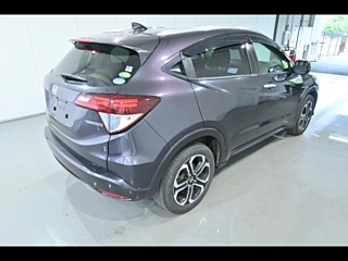 HONDA VEZEL 2014