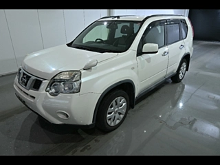 NISSAN X-TRAIL 2012