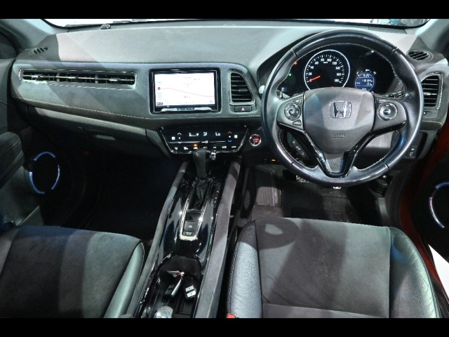 HONDA VEZEL 2016