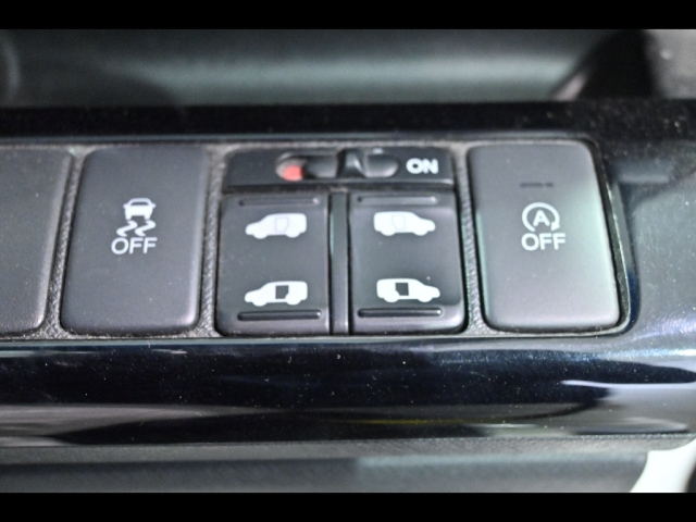 HONDA STEP WAGON 2013