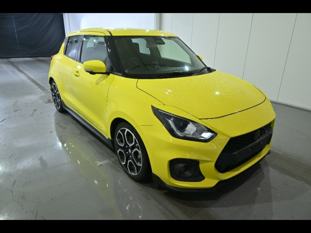 SUZUKI SWIFT 2023