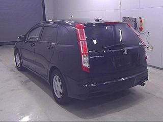 HONDA STREAM 2010