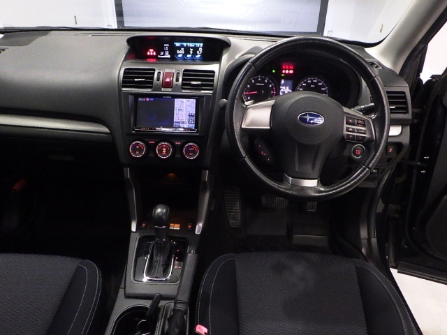 SUBARU FORESTER 2013