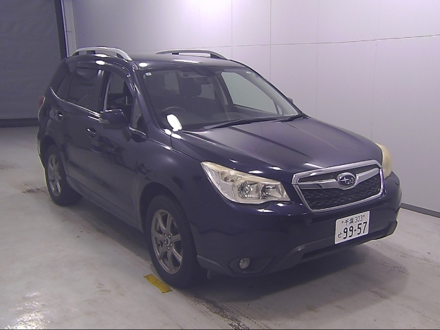 SUBARU FORESTER 2013