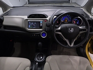 HONDA FIT 2010