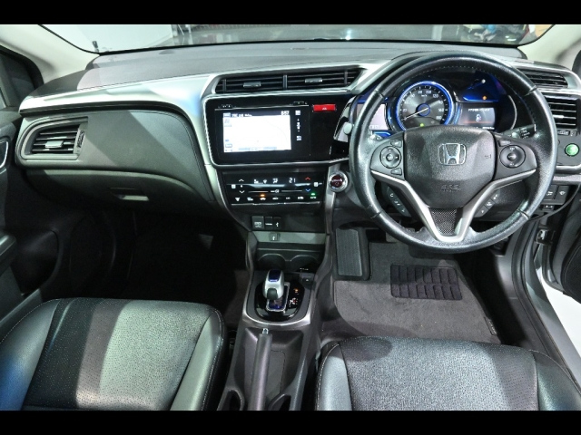 HONDA GRACE 2015