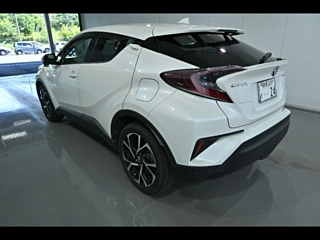 TOYOTA C-HR 2017