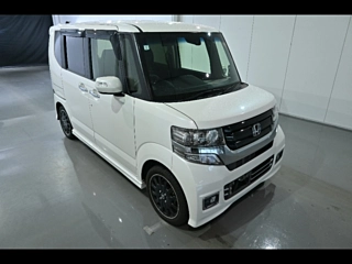 HONDA N BOX 2017