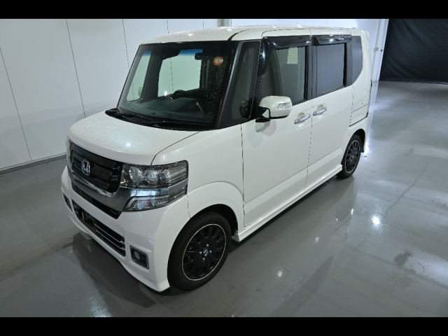 HONDA N BOX 2017
