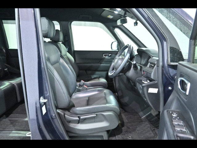 HONDA STEP WAGON 2022