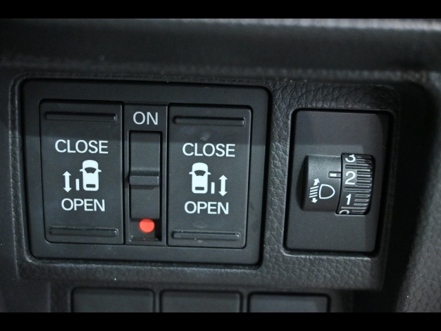 HONDA STEP WAGON 2022