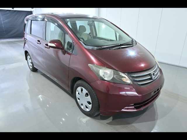 HONDA FREED 2009