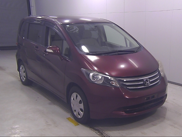 HONDA FREED 2010