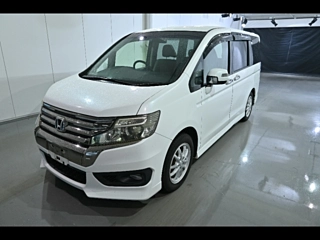HONDA STEP WAGON 2012