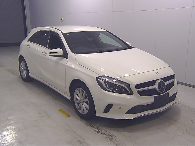 MERCEDES BENZ A CLASS 2016
