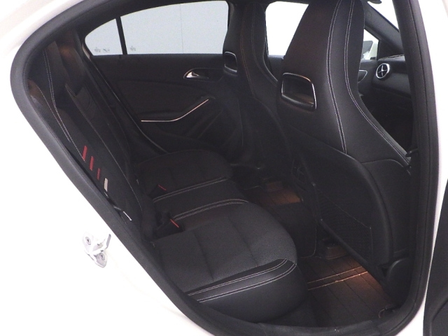 MERCEDES BENZ A CLASS 2016
